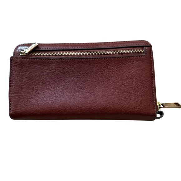 Fossil Chestnut Leather Wallet with Gold Accent - Picture 2 of 8